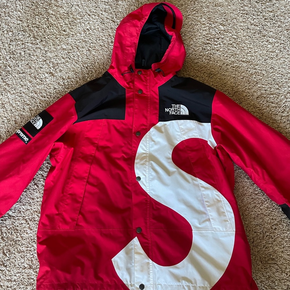 Supreme The North Face S Logo Mountain Jacket Red